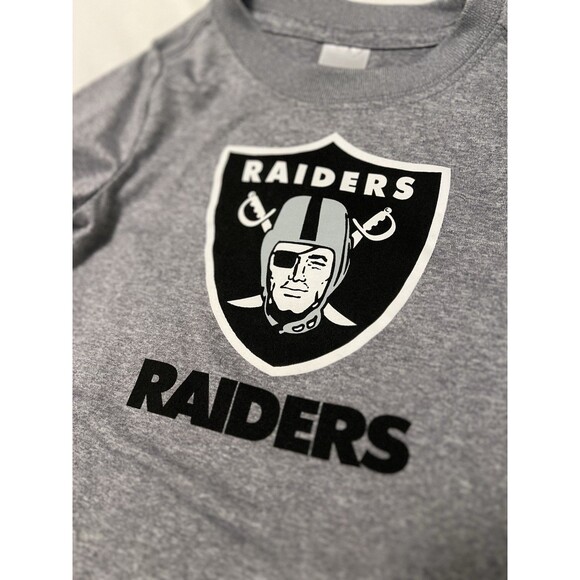 NFL Licensed Las Vegas Raiders Baby Toddler Long Sleeve T Shirt 18M - Picture 3 of 4